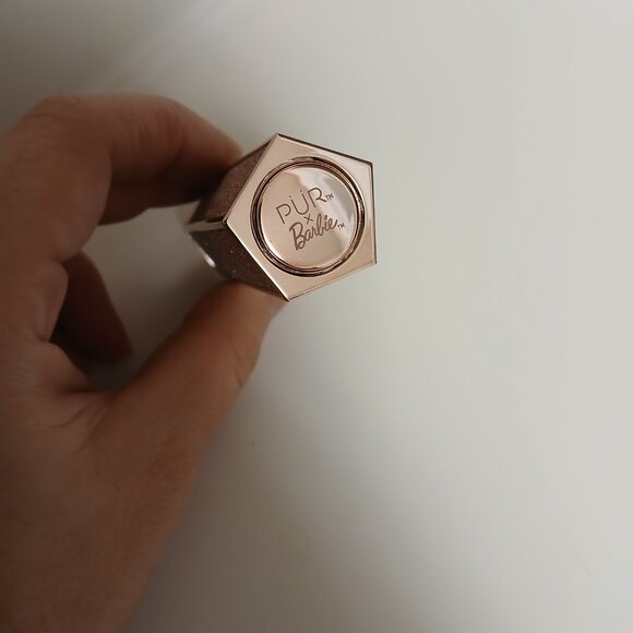 PUR x Barbie Lipstick in Legendary - Picture 5 of 5